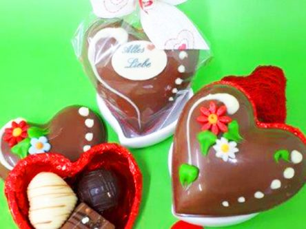 Alles-Liebe-zum-Valentinstag-Geschenk-Bundle-Pralinen+Schoko-Pauls-Schokolaedchen-quer-2