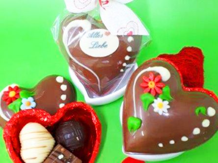 Alles-Liebe-zum-Valentinstag-Geschenk-Bundle-Pralinen+Schoko-Pauls-Schokolaedchen-quer-2